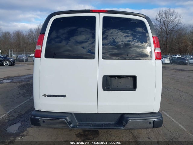 1GAZGMFG4J1168551 Chevrolet Express 3500 Lt