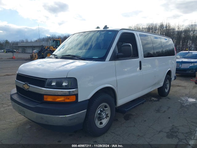 1GAZGMFG4J1168551 Chevrolet Express 3500 Lt