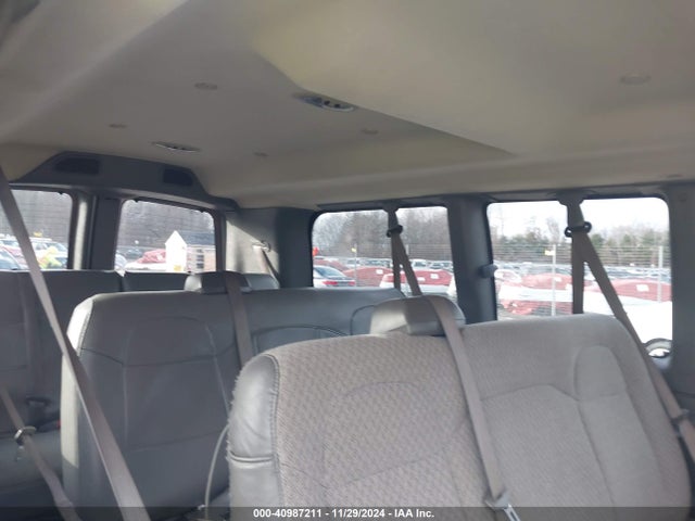 1GAZGMFG4J1168551 Chevrolet Express 3500 Lt