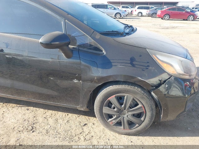 KIA RIO LX 2014 KNADM4A32E6403355 Image 6