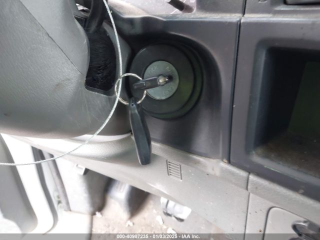 1N6BF0KY4JN801753 Nissan Nv Cargo Nv2500 Hd Sv V6
