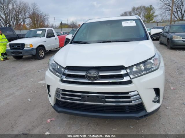 5TDDZRFH5KS937936 Toyota Highlander Limited