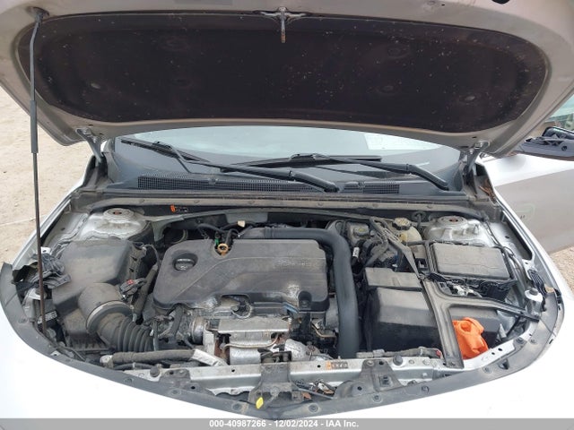 1G1ZD5ST7KF116496 Chevrolet MALIBU LT