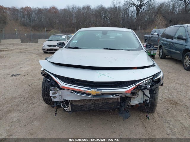 1G1ZD5ST7KF116496 Chevrolet MALIBU LT