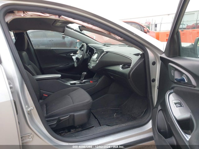 1G1ZD5ST7KF116496 Chevrolet MALIBU LT