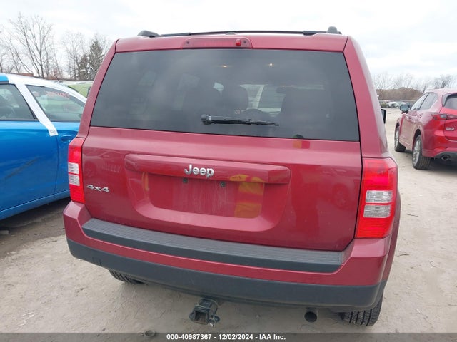 1C4NJRBB1HD141900 Jeep Patriot Sport 4x4