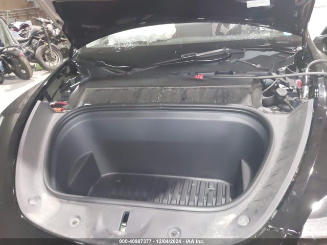 2023 TESLA MODEL Y 7SAYGDEEXPA187088 Photo 9