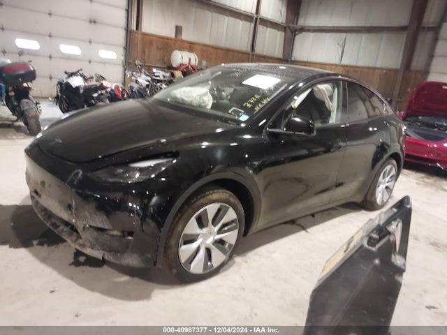 2023 TESLA MODEL Y 7SAYGDEEXPA187088 Photo 1