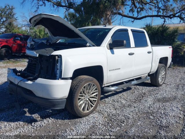 3GCUKPEC9JG565920 Chevrolet Silverado 1500 Custom