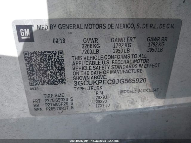3GCUKPEC9JG565920 Chevrolet Silverado 1500 Custom