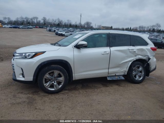5TDDZRFHXKS948589 Toyota Highlander Limited