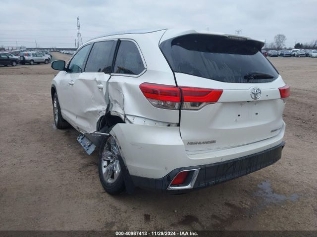 5TDDZRFHXKS948589 Toyota Highlander Limited