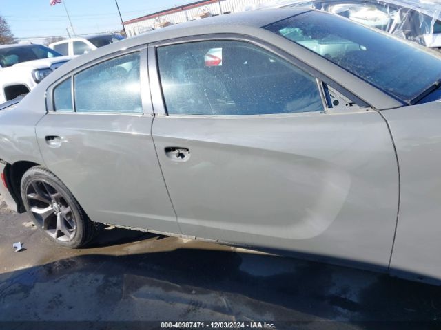 2C3CDXHG5JH238794 Dodge Charger Sxt Plus Rwd