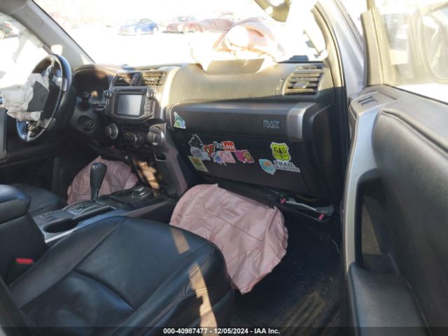 JTEBU5JR3F5204645 Toyota 4RUNNER SR5
