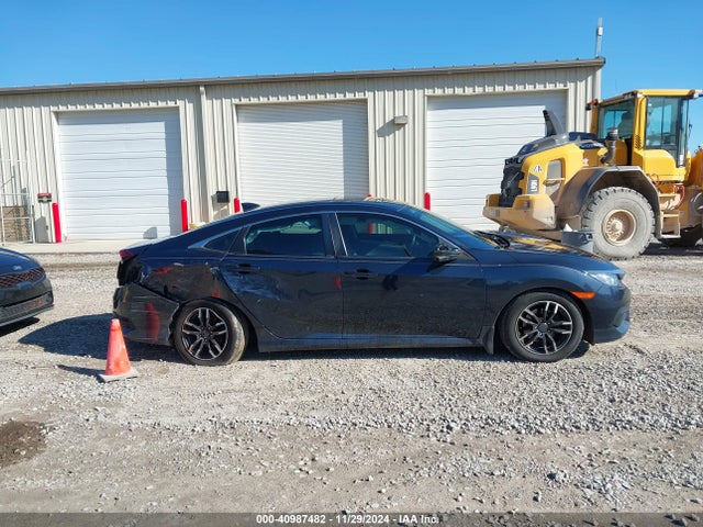 Honda CIVIC EX 2017 19XFC2F73HE006220 Image 13