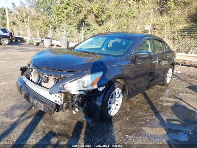 Nissan Altima 2.5 S 2014 1N4AL3APXEC271975 Image 2
