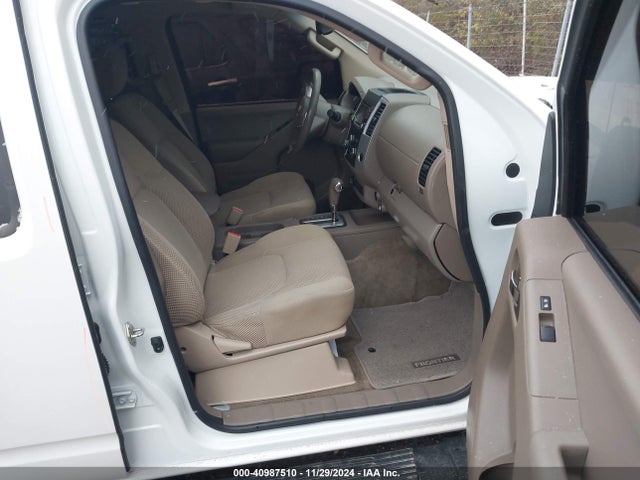 Nissan Frontier Sv 2017 1N6DD0EV6HN701292 Image 5
