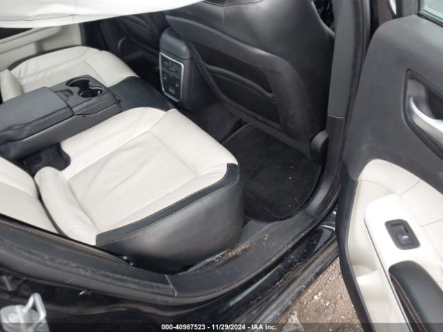 2C3CDXJG2HH515986 Dodge Charger Sxt Awd
