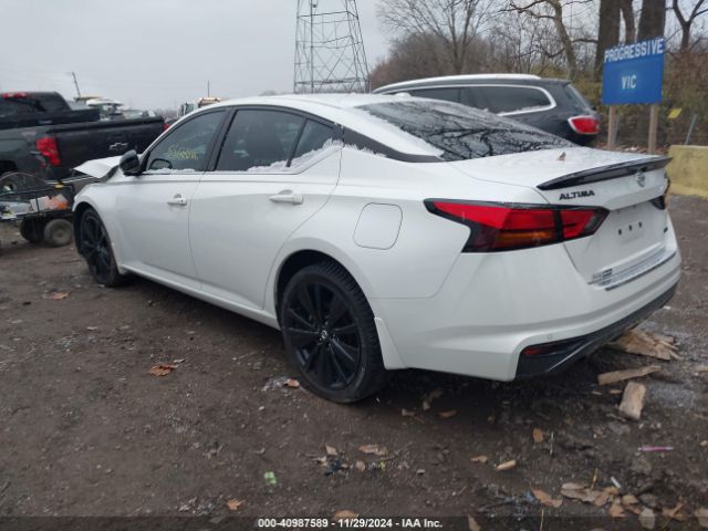 1N4BL4CW3NN303281 Nissan Altima Sr Intelligent Awd