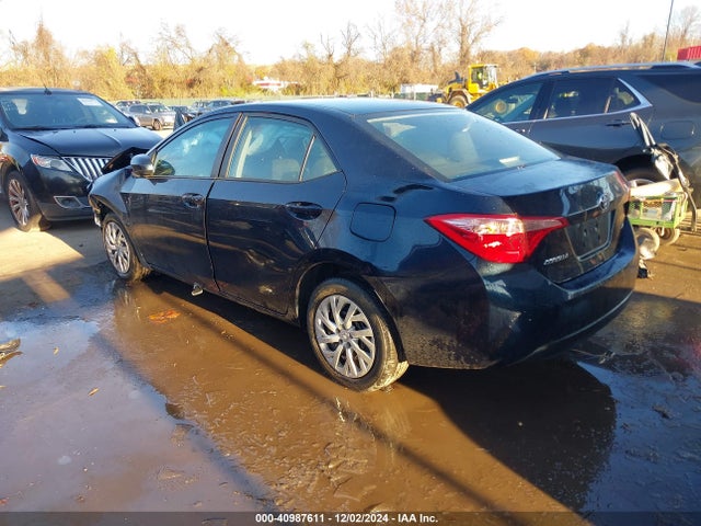 Toyota COROLLA LE 2019 2T1BURHE8KC167359 Image 3