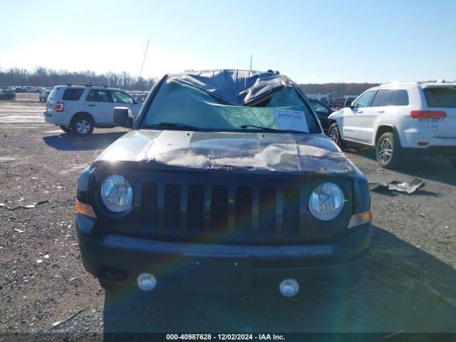 1C4NJRBB1GD783046 Jeep Patriot Sport Se