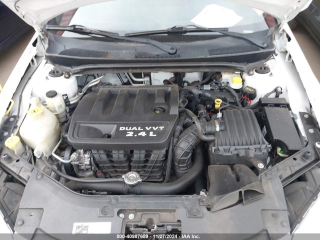 1C3CCBAB3EN145337 Chrysler 200