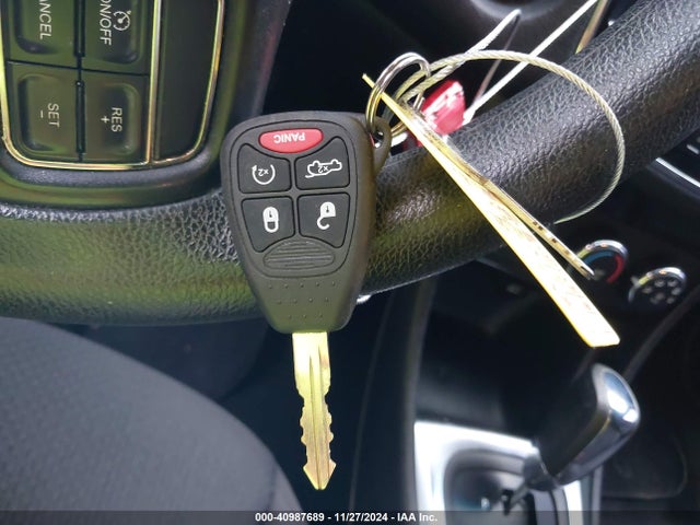Chrysler 200 2014 1C3CCBAB3EN145337 Image 24