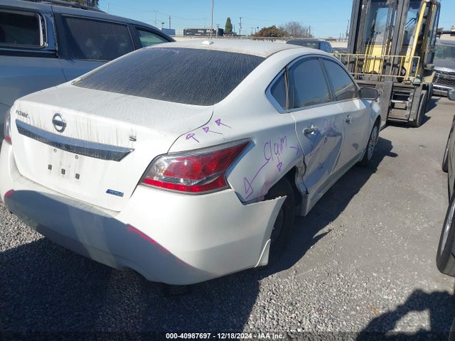 Nissan Altima 2.5 S 2014 1N4AL3APXEN258910 Image 4