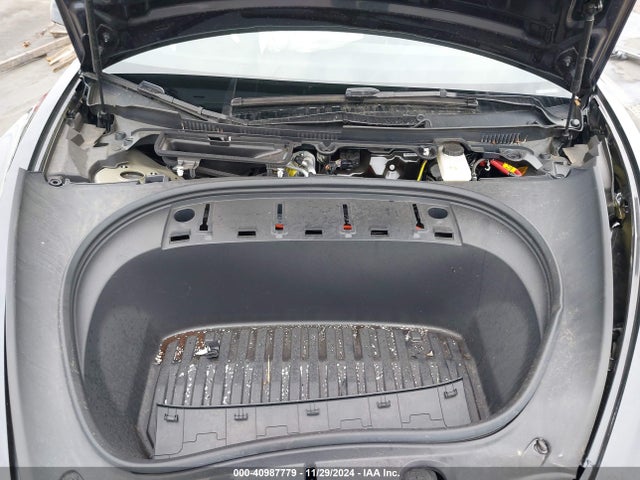 Tesla 2024 2024 5YJ3E1EA9RF747679 Image 10