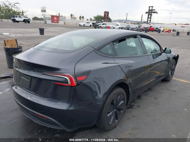 Tesla 2024 2024 5YJ3E1EA9RF747679 Image 4