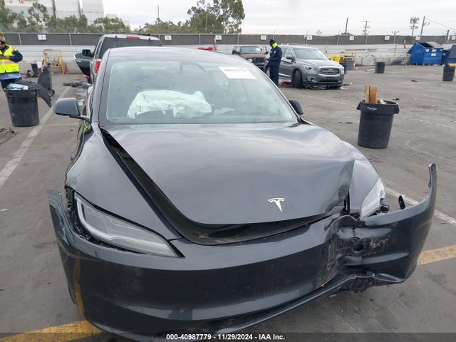 Tesla 2024 2024 5YJ3E1EA9RF747679 Image 6