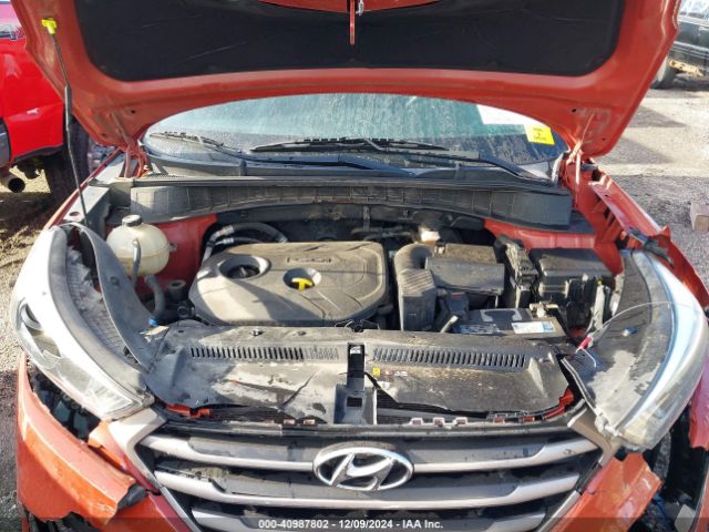 KM8J3CA46GU062614 Hyundai TUCSON SE