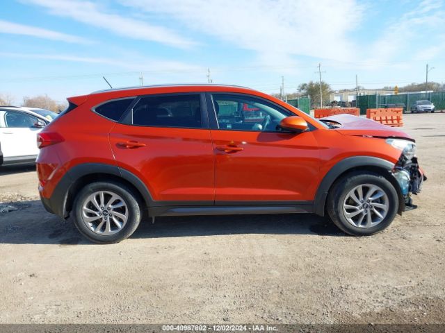 KM8J3CA46GU062614 Hyundai TUCSON SE