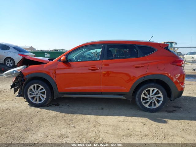 KM8J3CA46GU062614 Hyundai TUCSON SE