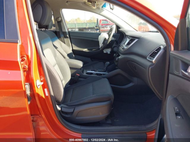 KM8J3CA46GU062614 Hyundai TUCSON SE