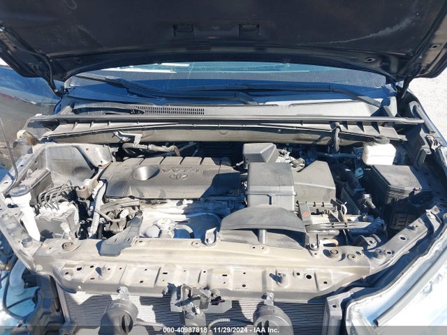 Toyota Highlander Le 2019 5TDZARFHXKS061622 Image 10