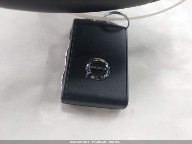 YV4L12RK1N1941336 Volvo Xc60 B5 Momentum