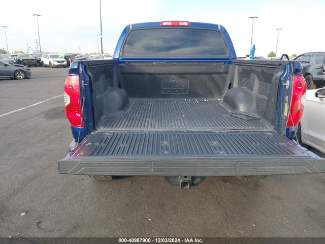5TFFY5F19EX149151 Toyota Tundra Limited 5.7l V8