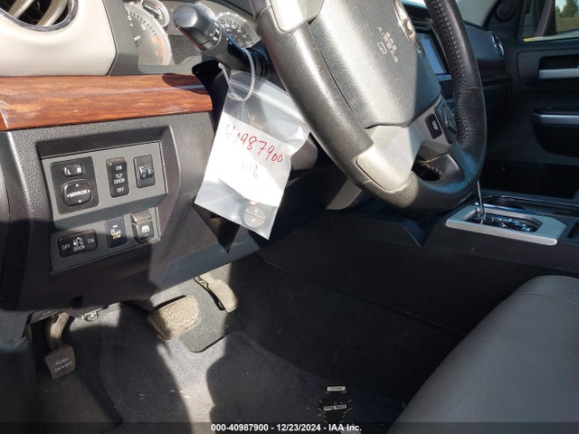 5TFFY5F19EX149151 Toyota Tundra Limited 5.7l V8