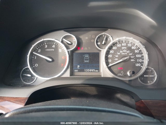 5TFFY5F19EX149151 Toyota Tundra Limited 5.7l V8