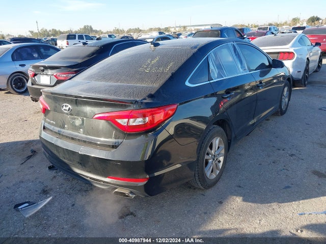 Hyundai SONATA SE 2016 5NPE24AF7GH354623 Image 4