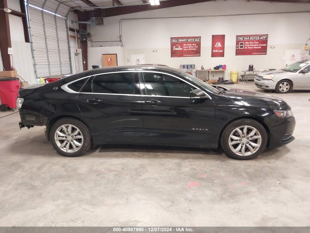 Chevrolet IMPALA 1LT 2017 2G1105SA0H9102402 Image 14
