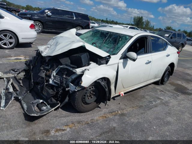 1N4BL4BW1KC218111 Nissan Altima 2.5 S