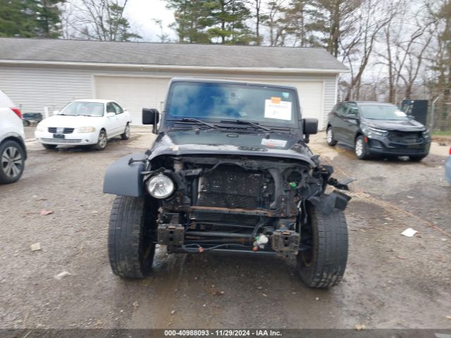 1C4HJWDGXHL545711 Jeep Wrangler Unlimited Sport 4x4