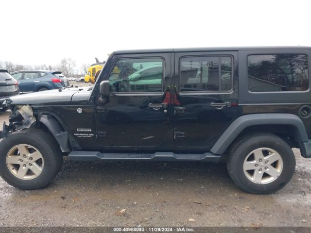 1C4HJWDGXHL545711 Jeep Wrangler Unlimited Sport 4x4