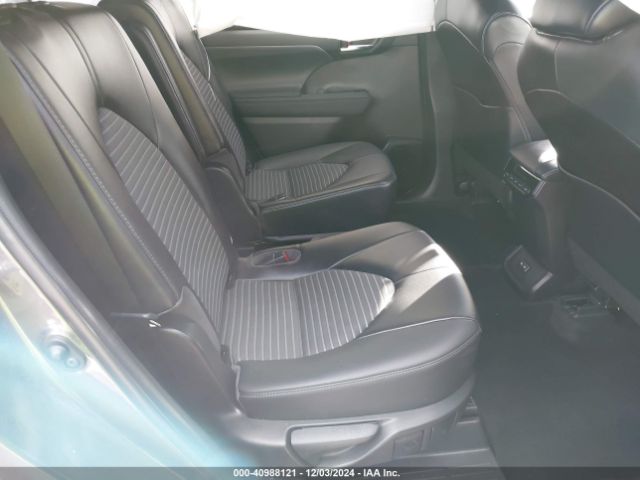 5TDLZRBH2NS218214 Toyota Highlander Xse