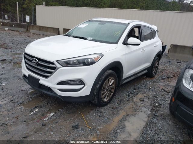 KM8J33A42JU724826 Hyundai TUCSON SEL