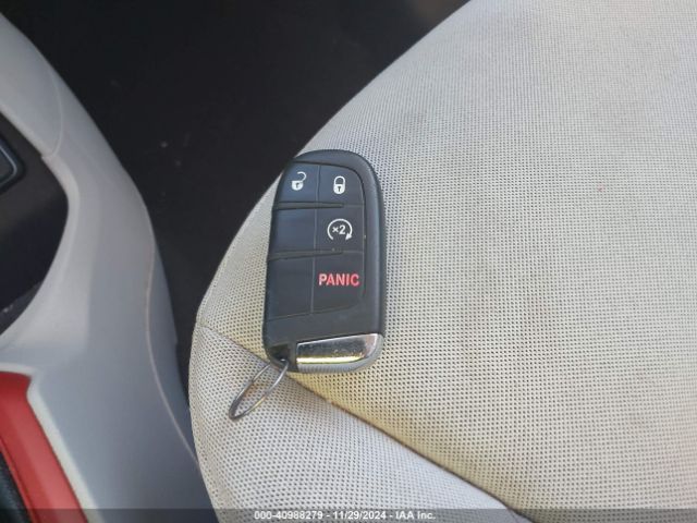 ZACCJBBTXFPB48771 Jeep Renegade Latitude