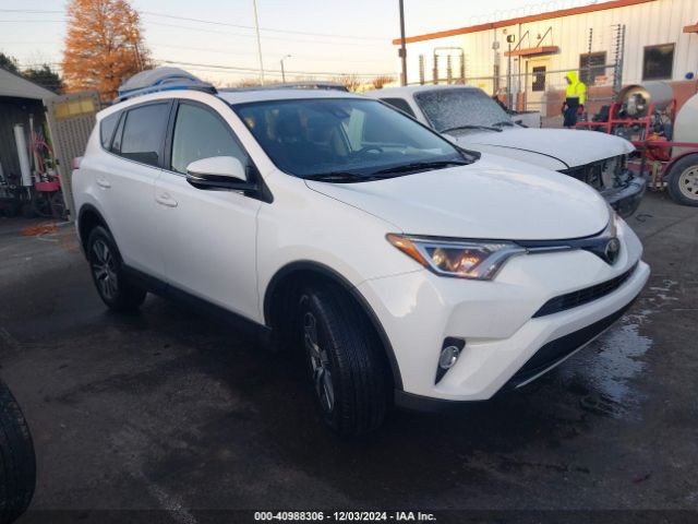 JTMRFREV7JD229493 Toyota Rav4 Adventure/xle