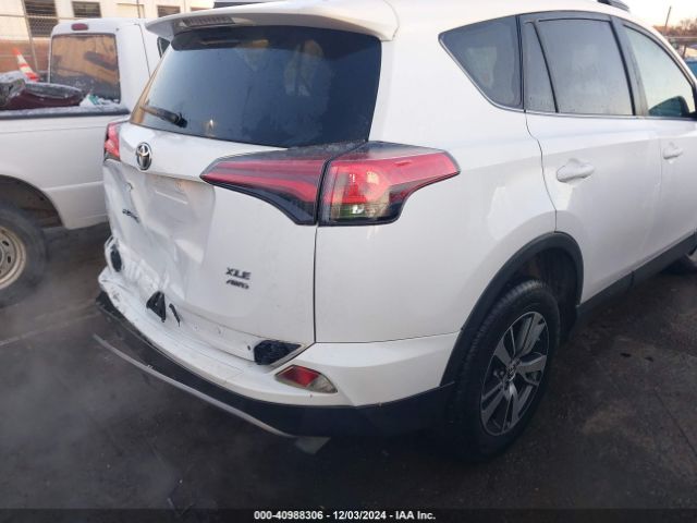 JTMRFREV7JD229493 Toyota Rav4 Adventure/xle